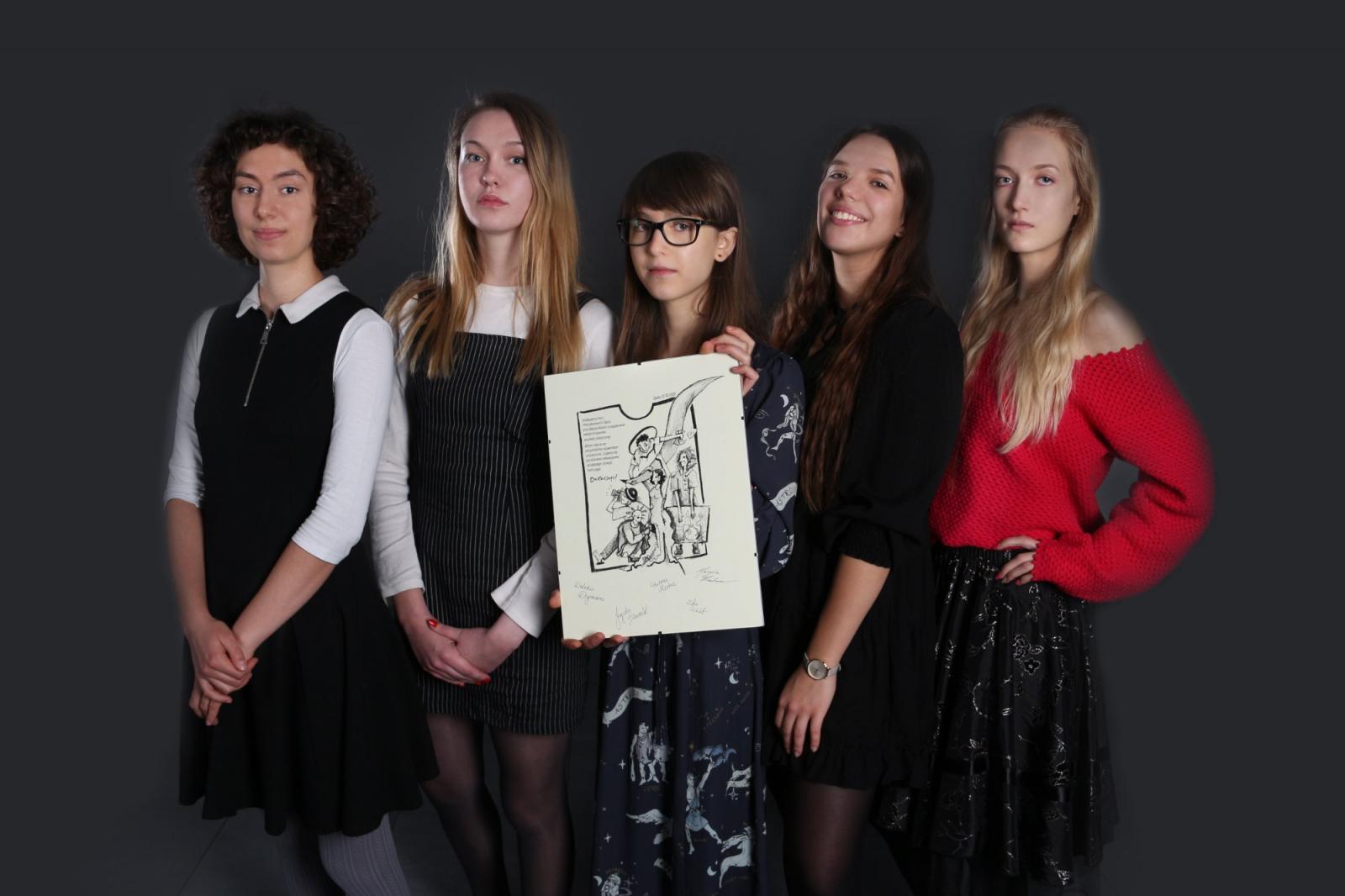 uczennice, szkoła plastyczna