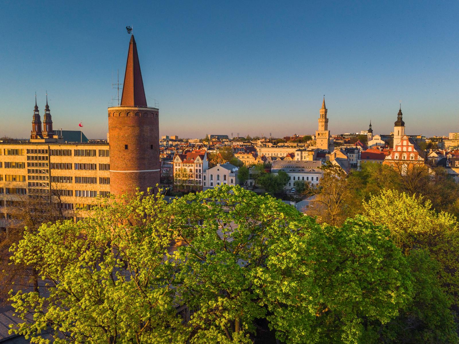 Panorama Opola - widok na Wieżę Piastowską