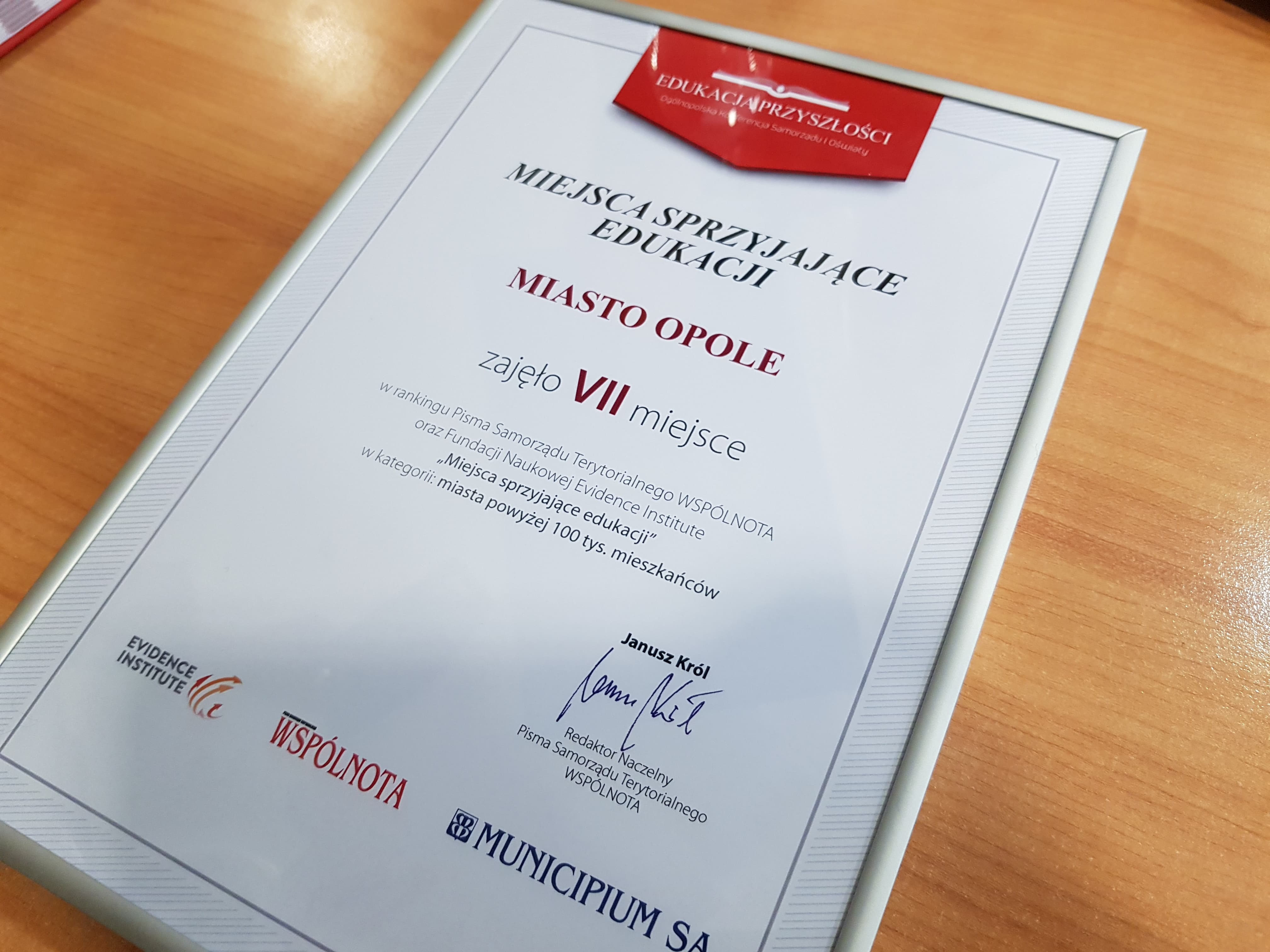 Miasto Opole zajęło 7. miejsce w rankingu Pisma Samorządu Terytorialnego "Wspólnota" oraz Fundacji Naukowej Evidence Institute "Miejsca sprzyjające edukacji" w kategorii miasta powyżej 100 tysięcy mieszkańców.