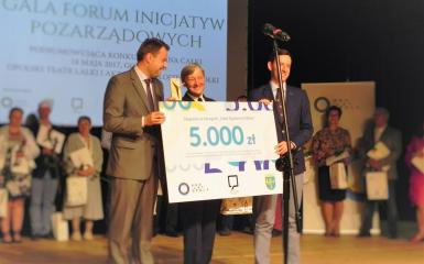 Wręczenie nagrody Lidera Społecznego Roku oraz na Pożytek 2016 Roku