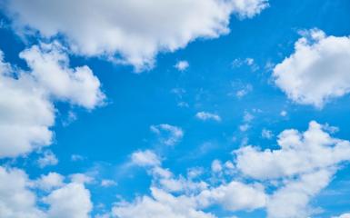 Błękitne niebo