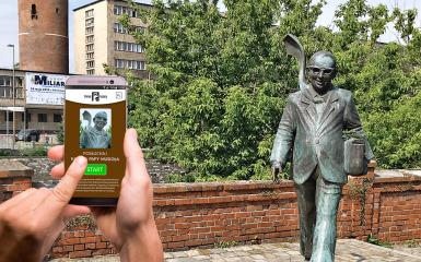 Pomniki mówią baner