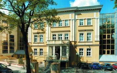 Wyższa Szkoła Zarządzania i Administracji