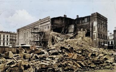 Wieza ratuszowa runeła