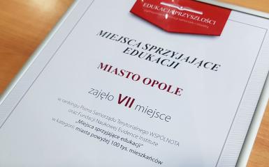 Miasto Opole zajęło 7. miejsce w rankingu Pisma Samorządu Terytorialnego "Wspólnota" oraz Fundacji Naukowej Evidence Institute "Miejsca sprzyjające edukacji" w kategorii miasta powyżej 100 tysięcy mieszkańców.