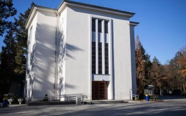 Kaplica na cmentarzu komunalnym