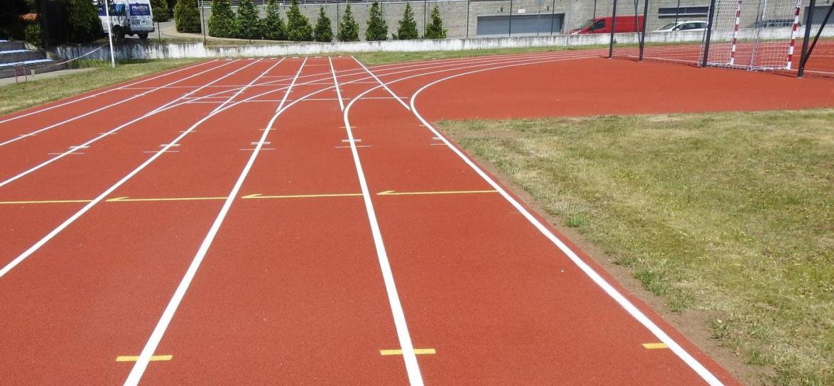 Bieżnia przy Publicznym Liceum Ogólnokształcącym nr III