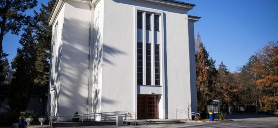 Kaplica na cmentarzu komunalnym