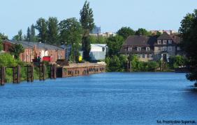 Dawny port w Zakrzowie Dawny port w Zakrzowie