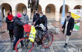 konkurs „Szklany przystanek PSZOK”