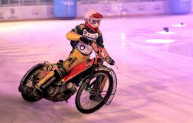 Lodowisko Toropol - żużel mna lodzie