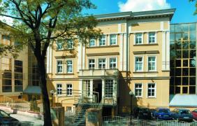 fot.WSZiA Wyższa Szkoła Zarządzania i Administracji