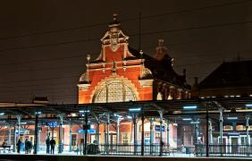 Piotr Kostuś (Dworzec Główny)