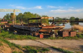 Dobrzeń Mały, dawna stocznia remontowa fot. Przemysław Supernak, SuperGlob